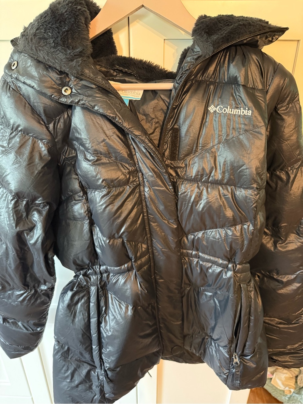 Columbia Black Quilted Jacket with Faux Fur Lining